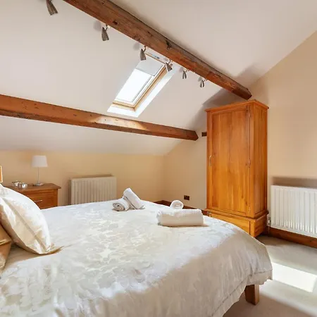 2 Bed In Ambleside Oc-Lr166
