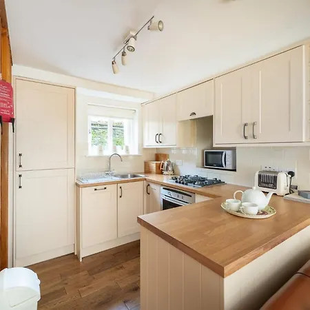 Vakantiehuis 2 Bed In Ambleside Oc-Lr166 *